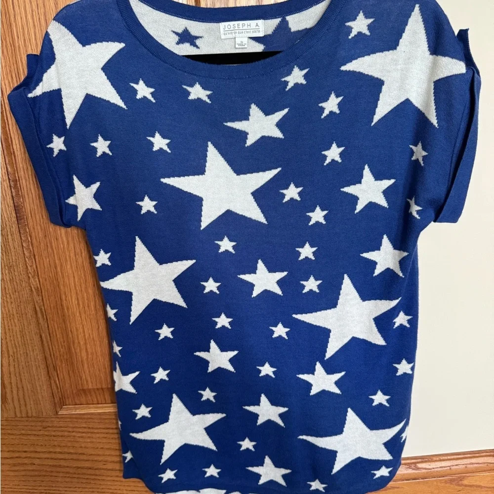 Joseph A Blue and White Starry Short Sleeve Sweater - Picture 1 of 4
